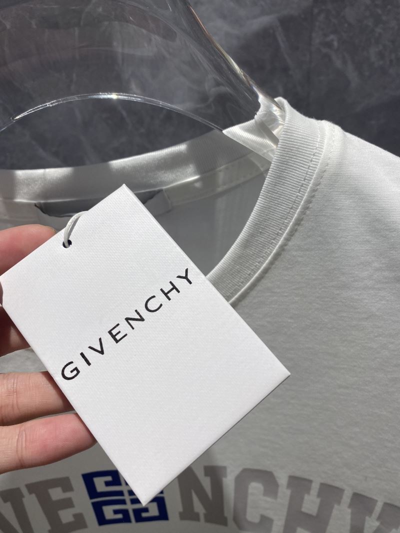 Givenchy T-Shirts